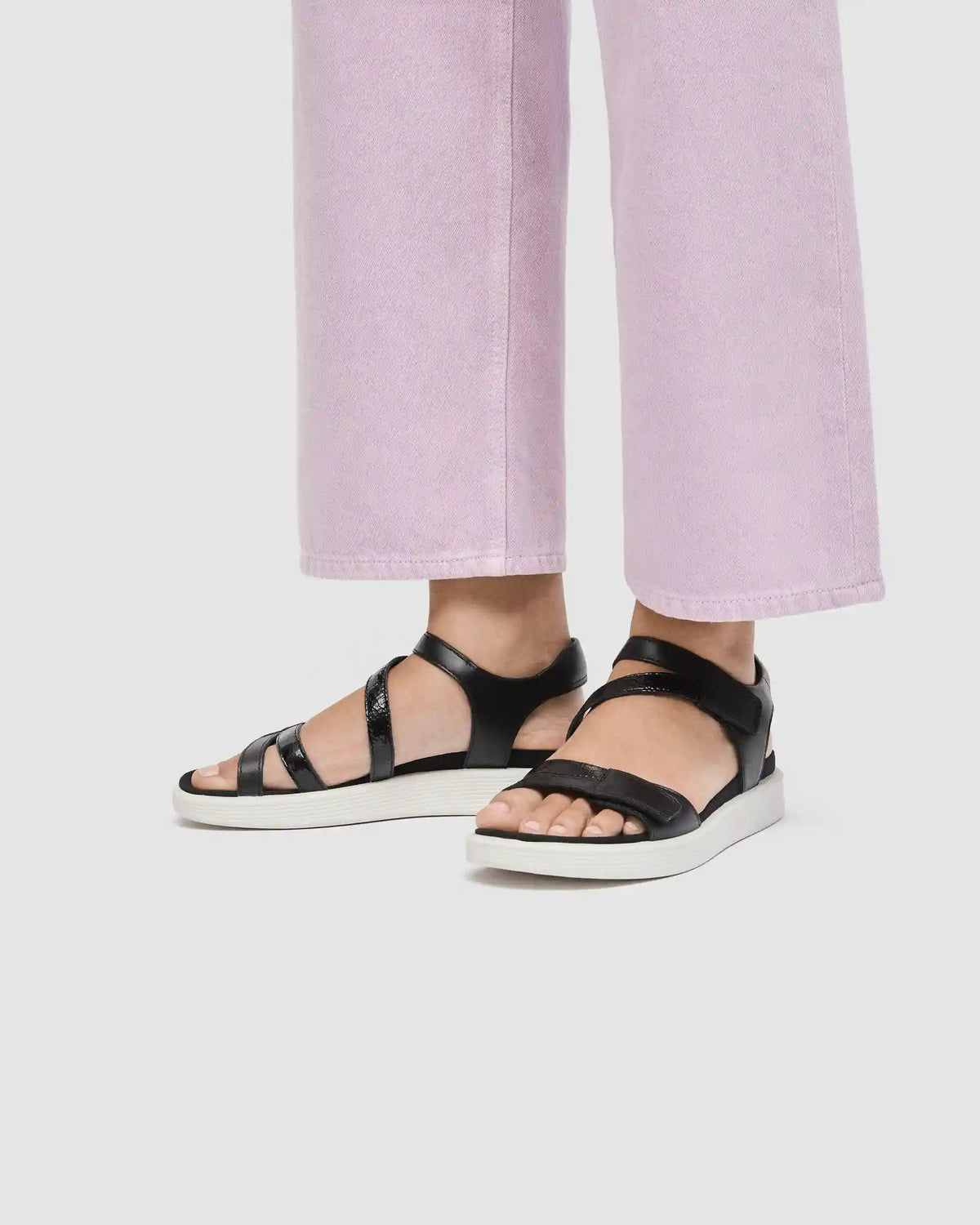 ECCO Soft Sandal