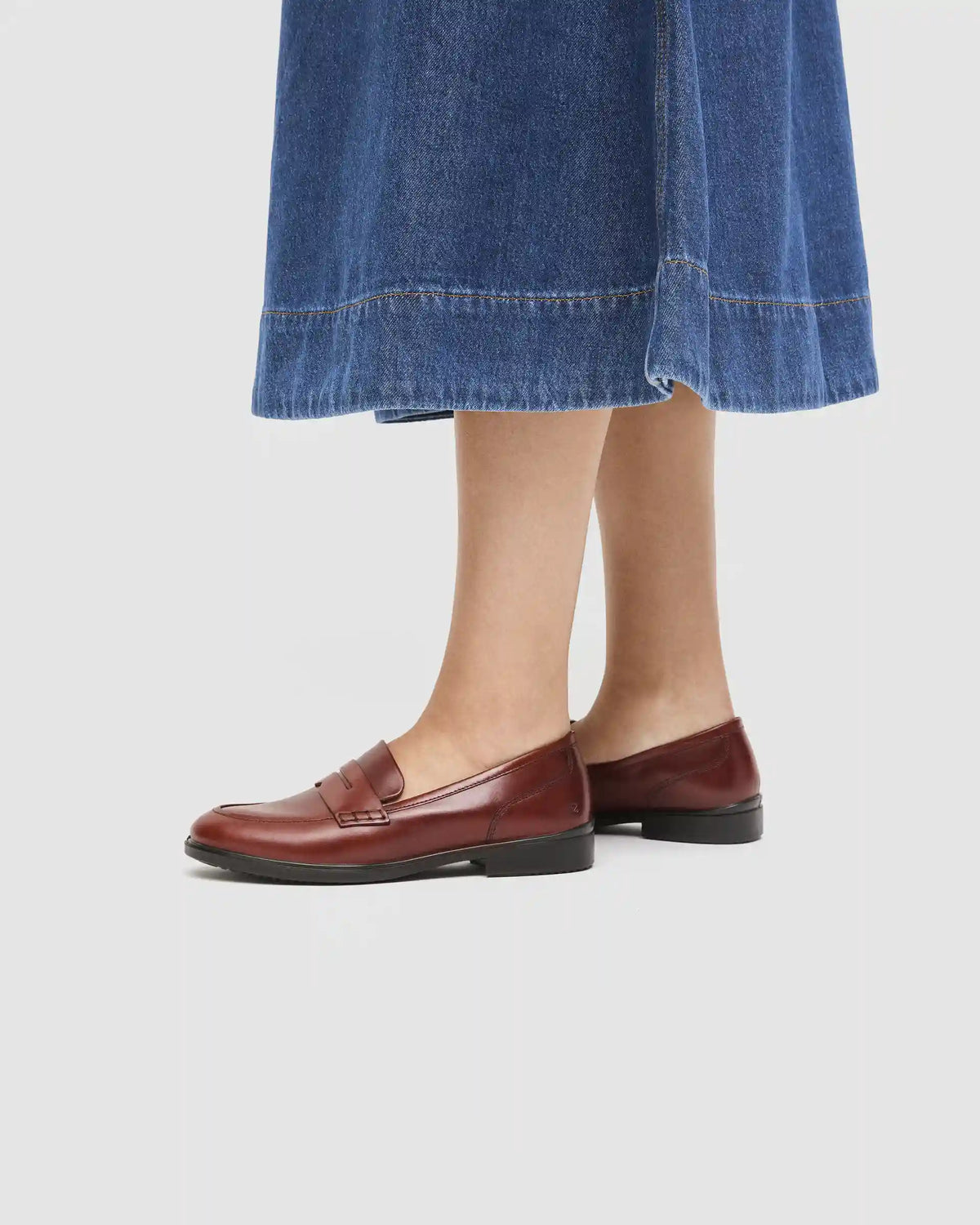 ECCO Dress Classic 15