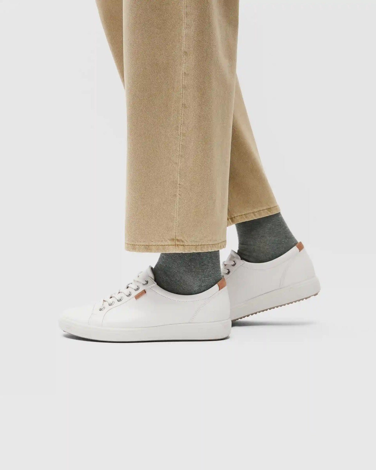 ECCO Soft 7