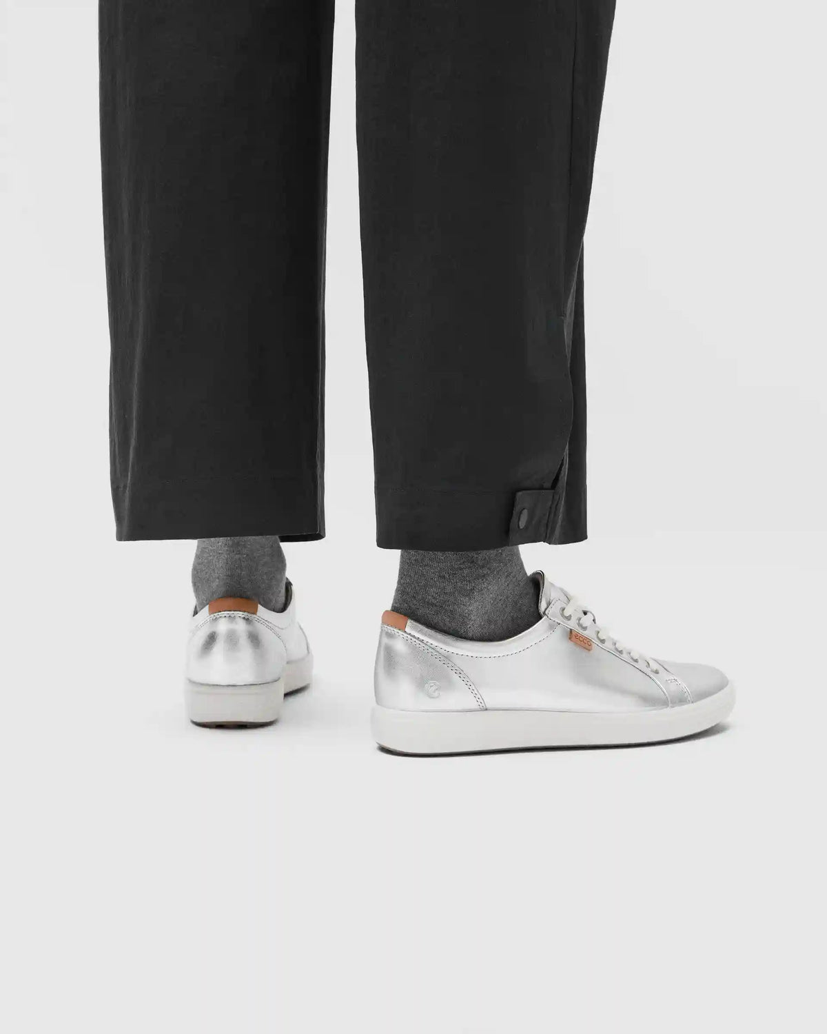 ECCO Soft 7